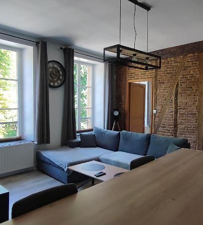 Appartement D'Hippolyte - Vue Musee Rimbaud Charleville-Mézières Zewnętrze zdjęcie