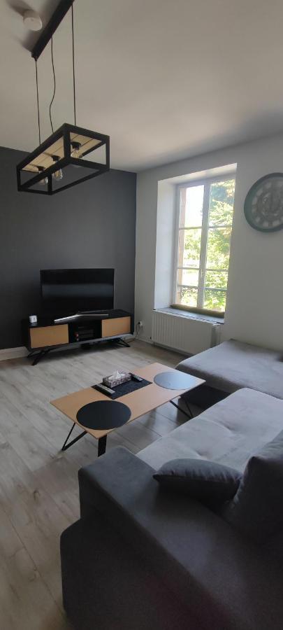 Appartement D'Hippolyte - Vue Musee Rimbaud Charleville-Mézières Zewnętrze zdjęcie